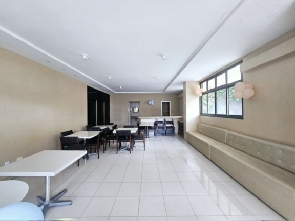 Imagem Imóvel com 2 Quartos à Venda, 71 m² em Barra - Salvador Imagem Imóvel com 2 Quartos à Venda, 71 m² em Barra - Salvador