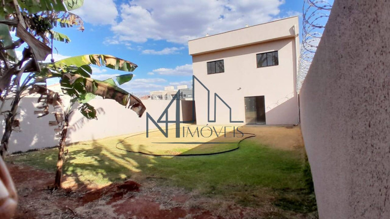Imagem Sobrado com 3 Quartos à Venda, 358 m² em Jardim Helvécia - Aparecida De Goiânia Imagem Sobrado com 3 Quartos à Venda, 358 m² em Jardim Helvécia - Aparecida De Goiânia