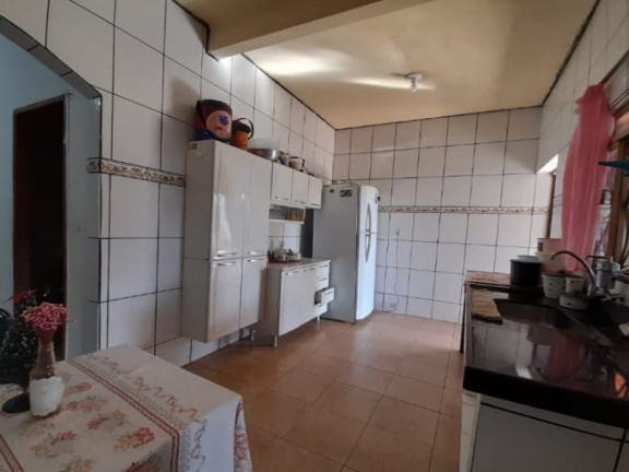 Imagem Casa com 3 Quartos à Venda, 300 m² em Cidade Nova - Juatuba Imagem Casa com 3 Quartos à Venda, 300 m² em Cidade Nova - Juatuba