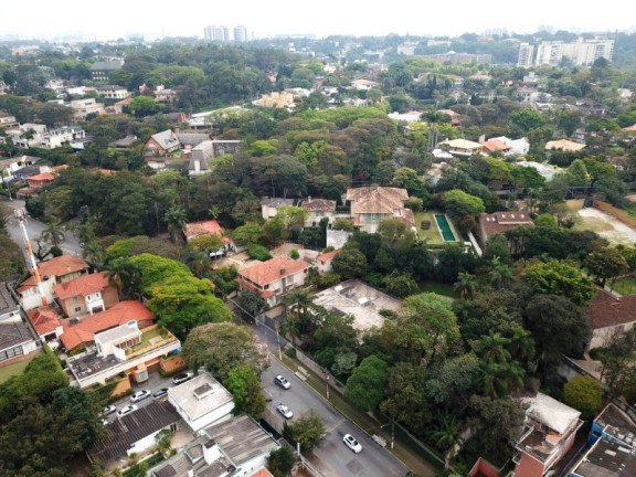 Terreno à Venda, 3.100 m² em Cidade Jardim - São Paulo