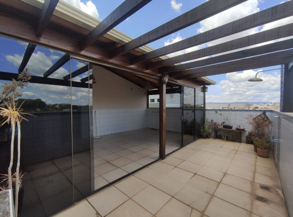 Apartamento com 2 Quartos à Venda, 120 m² em Cabral - Contagem