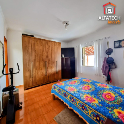 Imagem Casa com 3 Quartos à Venda, 260 m² em Jardim Ipê - Poços De Caldas Imagem Casa com 3 Quartos à Venda, 260 m² em Jardim Ipê - Poços De Caldas