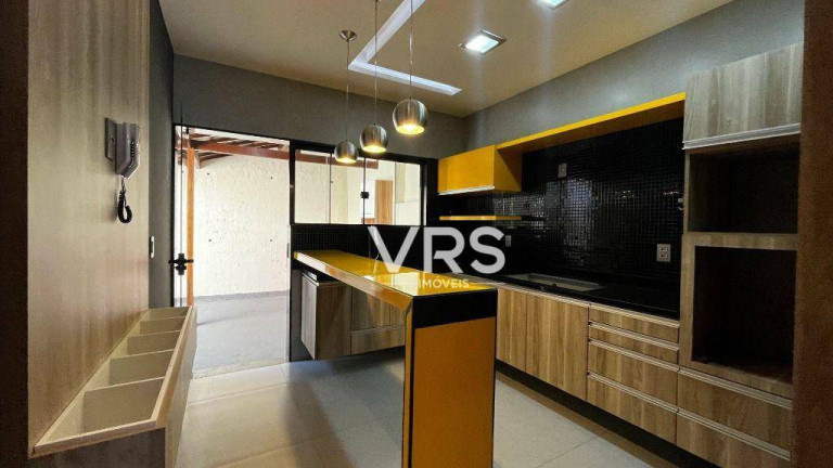 Imagem Casa com 3 Quartos à Venda, 137 m² em Bom Retiro - Teresópolis Imagem Casa com 3 Quartos à Venda, 137 m² em Bom Retiro - Teresópolis