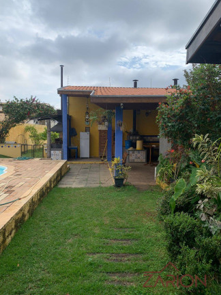 Imagem Casa com 3 Quartos à Venda, 450 m² em Vila São José - Taubaté Imagem Casa com 3 Quartos à Venda, 450 m² em Vila São José - Taubaté