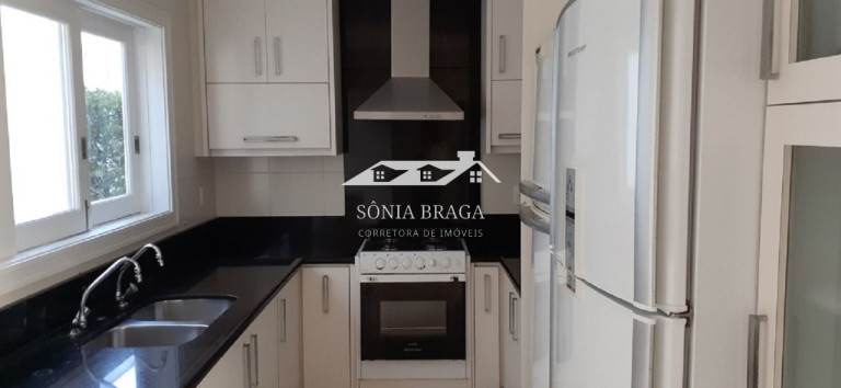Imagem Sobrado com 4 Quartos à Venda, 272 m² em Boracéia - Bertioga Imagem Sobrado com 4 Quartos à Venda, 272 m² em Boracéia - Bertioga