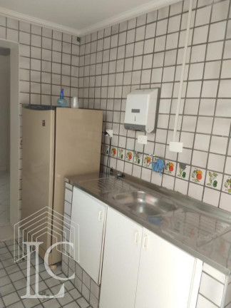 Imagem Casa com 2 Quartos para Alugar, 72 m² em Moema - São Paulo