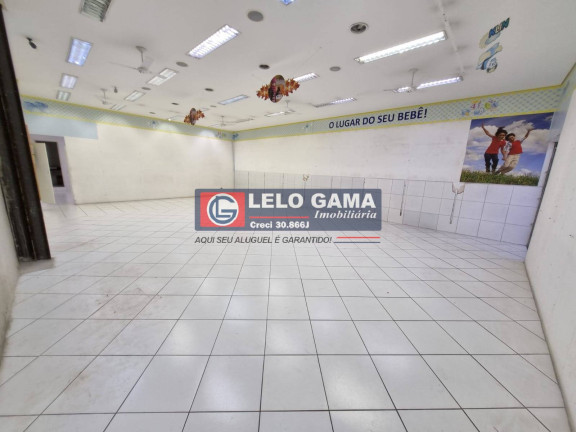 Imóvel Comercial à Venda, 367 m² em Centro - Carapicuíba