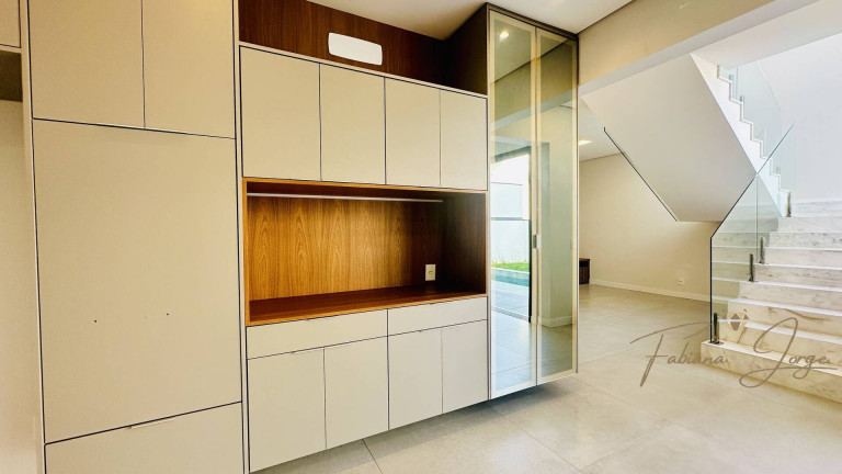 Imagem Casa com 3 Quartos à Venda, 300 m² em Roncáglia - Valinhos