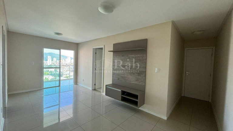 Imagem Apartamento com 3 Quartos à Venda, 92 m² em São Judas - Itajaí Imagem Apartamento com 3 Quartos à Venda, 92 m² em São Judas - Itajaí