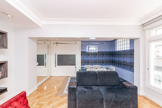Imagem Apartamento com 3 Quartos à Venda, 110 m² em Moinhos De Vento - Porto Alegre Imagem Apartamento com 3 Quartos à Venda, 110 m² em Moinhos De Vento - Porto Alegre