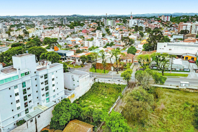 Imagem Terreno à Venda, 537 m² em Tingui - Curitiba Imagem Terreno à Venda, 537 m² em Tingui - Curitiba