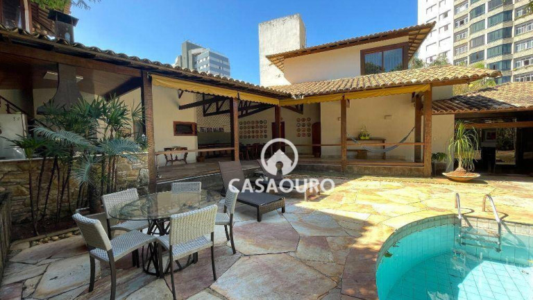 Imagem Casa com 5 Quartos à Venda, 750 m² em Vila Paris - Belo Horizonte Imagem Casa com 5 Quartos à Venda, 750 m² em Vila Paris - Belo Horizonte