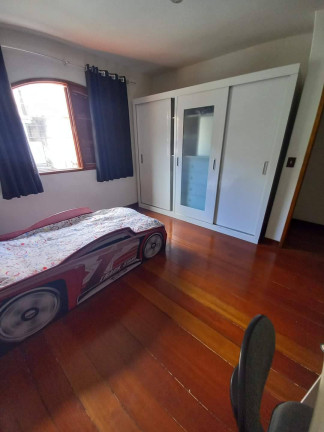 Imagem Casa com 4 Quartos à Venda, em Perisse - Nova Friburgo Imagem Casa com 4 Quartos à Venda, em Perisse - Nova Friburgo