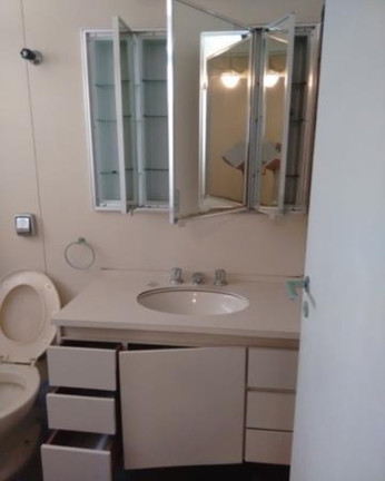 Imagem Apartamento com 3 Quartos à Venda, 165 m² em Pitangueiras - Guarujá Imagem Apartamento com 3 Quartos à Venda, 165 m² em Pitangueiras - Guarujá