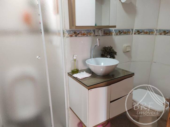 Imagem Apartamento com 3 Quartos à Venda, 54 m² em Capoeiras - Florianópolis Imagem Apartamento com 3 Quartos à Venda, 54 m² em Capoeiras - Florianópolis