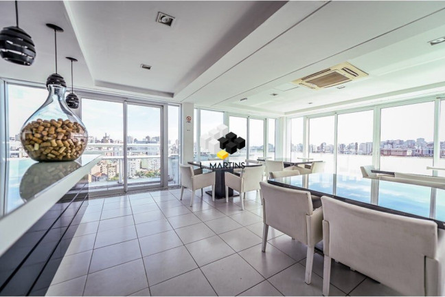 Imagem Apartamento com 1 Quarto à Venda, 49 m² em Centro Histórico - Porto Alegre Imagem Apartamento com 1 Quarto à Venda, 49 m² em Centro Histórico - Porto Alegre