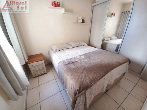 Imagem Apartamento com 2 Quartos à Venda, 76 m² em Ocian - Praia Grande