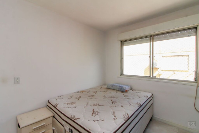 Imagem Apartamento com 3 Quartos à Venda, 63 m² em Santo Antônio - Porto Alegre Imagem Apartamento com 3 Quartos à Venda, 63 m² em Santo Antônio - Porto Alegre
