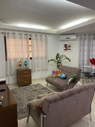 Imagem Sobrado com 3 Quartos à Venda, 197 m² em Vila Monteiro - Poá