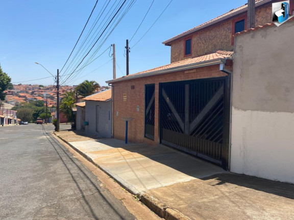 Imagem Casa com 3 Quartos à Venda, 166 m² em Jardim Xi De Agosto - Tatuí Imagem Casa com 3 Quartos à Venda, 166 m² em Jardim Xi De Agosto - Tatuí