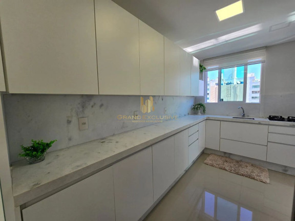 Imagem Apartamento com 3 Quartos à Venda, 117 m² em Centro - Balneário Camboriú Imagem Apartamento com 3 Quartos à Venda, 117 m² em Centro - Balneário Camboriú