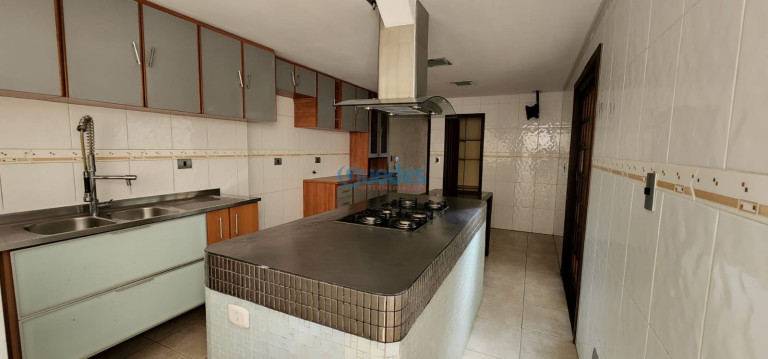 Imagem Sobrado com 3 Quartos à Venda, 300 m² em Jardim Maria Rosa - Taboão Da Serra
