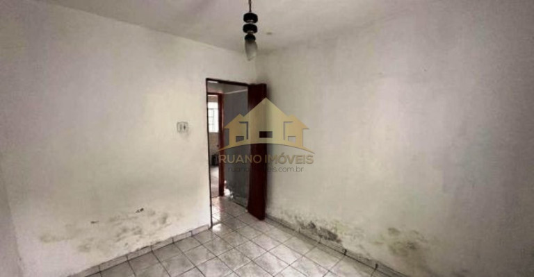 Imagem Casa com 2 Quartos à Venda, 80 m² em Vila Antonieta - São Paulo