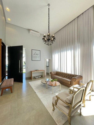 Imagem Casa com 4 Quartos à Venda, 226 m² em Residencial Goiânia Golfe Clube - Goiânia