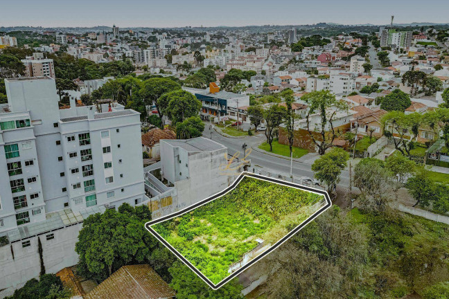 Imagem Terreno à Venda, 537 m² em Tingui - Curitiba Imagem Terreno à Venda, 537 m² em Tingui - Curitiba