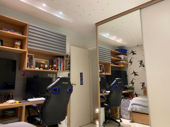 Imagem Apartamento com 3 Quartos à Venda, em Laranjeiras - Rio De Janeiro Imagem Apartamento com 3 Quartos à Venda, em Laranjeiras - Rio De Janeiro