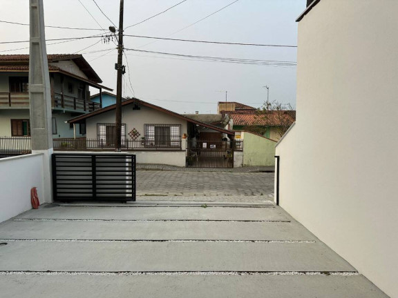 Imagem Casa com 3 Quartos à Venda, 121 m² em Costeira - Balneário Barra Do Sul Imagem Casa com 3 Quartos à Venda, 121 m² em Costeira - Balneário Barra Do Sul