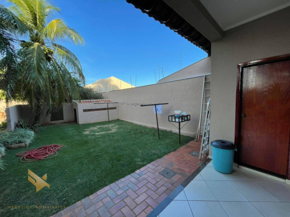 Imagem Sobrado com 4 Quartos à Venda, 429 m² em Monte Carlo - Campo Grande Imagem Sobrado com 4 Quartos à Venda, 429 m² em Monte Carlo - Campo Grande