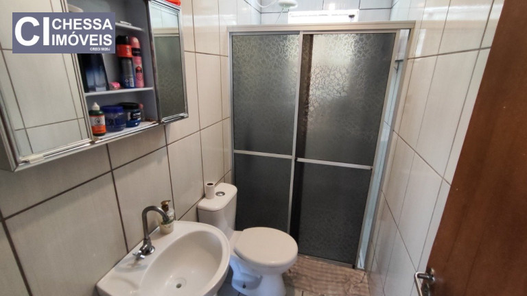 Imagem Casa com 2 Quartos à Venda, 200 m² em Espinheiros - Itajaí Imagem Casa com 2 Quartos à Venda, 200 m² em Espinheiros - Itajaí