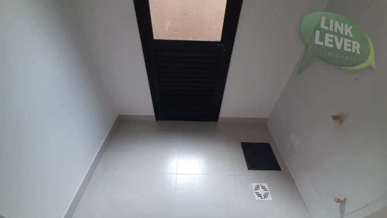 Imagem Sobrado com 3 Quartos à Venda, 100 m² em Santa Cândida - Curitiba
