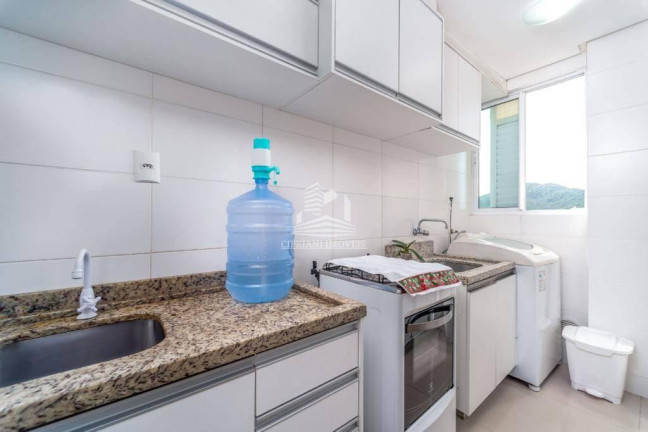 Imagem Apartamento com 2 Quartos à Venda, 67 m² em Centro - Balneário Camboriú
