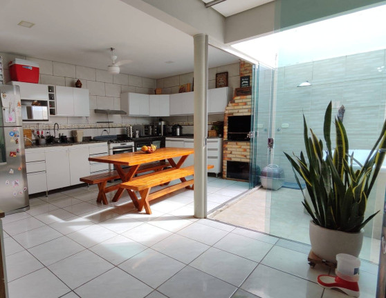 Imagem Casa de Condomínio com 3 Quartos à Venda, 110 m² em Jardim Imperial - Cuiabá Imagem Casa de Condomínio com 3 Quartos à Venda, 110 m² em Jardim Imperial - Cuiabá