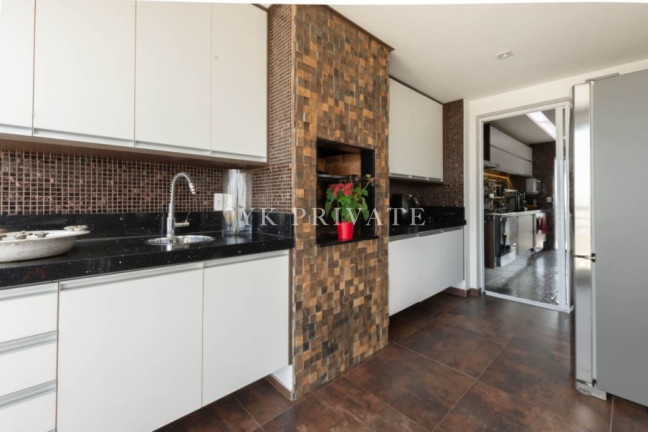 Imagem Apartamento com 3 Quartos à Venda, 177 m² em Vila Romana - São Paulo
