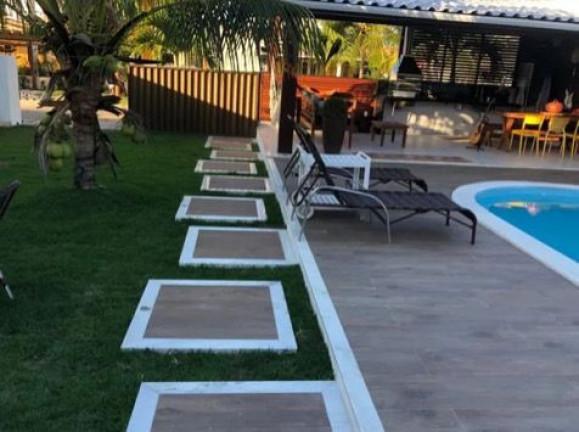 Imagem Casa com 4 Quartos à Venda, 210 m² em Barra Do Jacuípe - Camaçari Imagem Casa com 4 Quartos à Venda, 210 m² em Barra Do Jacuípe - Camaçari
