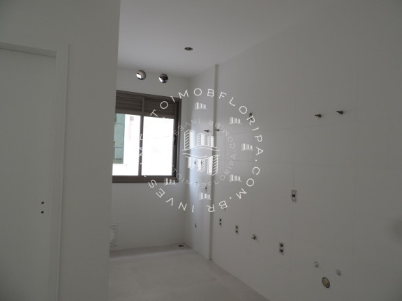 Imagem Apartamento com 2 Quartos à Venda, 129 m² em Centro - Florianópolis Imagem Apartamento com 2 Quartos à Venda, 129 m² em Centro - Florianópolis