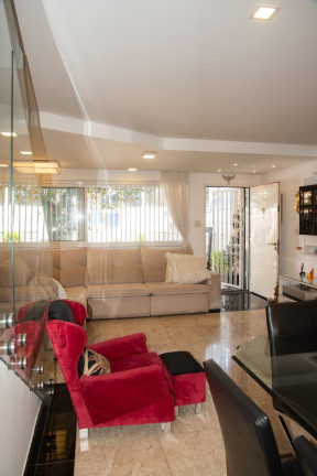 Imagem Casa com 3 Quartos à Venda, 150 m² em Campo Belo - São Paulo