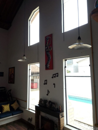 Imagem Casa com 2 Quartos à Venda, 330 m² em Vila São Geraldo - Taubaté Imagem Casa com 2 Quartos à Venda, 330 m² em Vila São Geraldo - Taubaté
