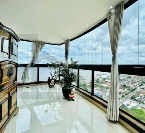 Imagem Apartamento com 3 Quartos à Venda, 180 m² em Umarizal - Belém