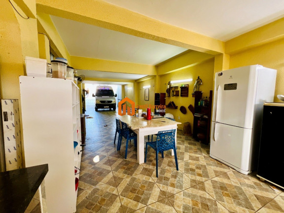 Imagem Casa com 5 Quartos à Venda, 332 m² em Passaré - Fortaleza Imagem Casa com 5 Quartos à Venda, 332 m² em Passaré - Fortaleza
