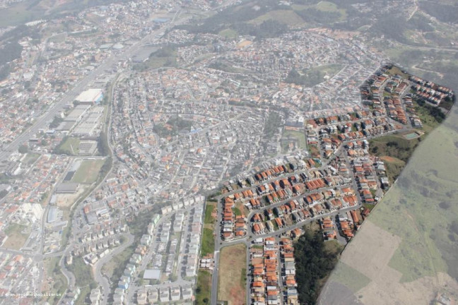 Imagem Terreno à Venda, em Vila Deste - Cotia Imagem Terreno à Venda, em Vila Deste - Cotia