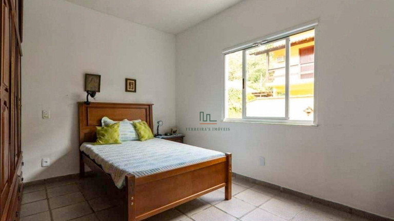 Imagem Casa com 4 Quartos à Venda, 250 m² em Itaipu - Niterói