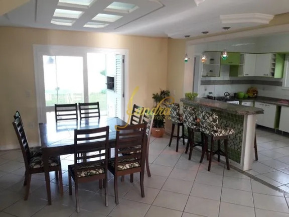 Imagem Casa com 4 Quartos à Venda, 256 m² em Centro - Xangri-la Imagem Casa com 4 Quartos à Venda, 256 m² em Centro - Xangri-la