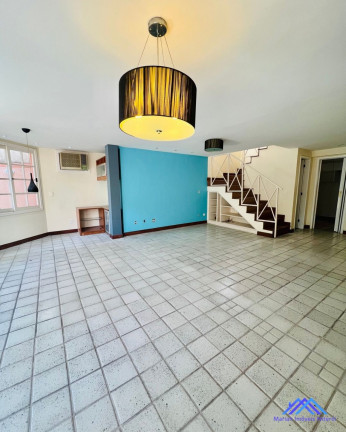 Imagem Casa com 3 Quartos à Venda, 240 m² em Ingá - Niterói Imagem Casa com 3 Quartos à Venda, 240 m² em Ingá - Niterói