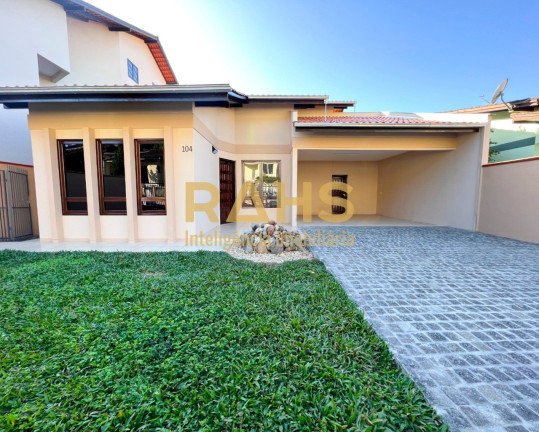 Imagem Casa com 3 Quartos à Venda, 160 m² em Costa E Silva - Joinville Imagem Casa com 3 Quartos à Venda, 160 m² em Costa E Silva - Joinville