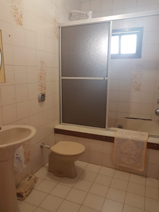 Imagem Casa com 5 Quartos à Venda, 250 m² em Centro - Balneário Camboriú Imagem Casa com 5 Quartos à Venda, 250 m² em Centro - Balneário Camboriú