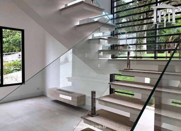 Imagem Casa de Condomínio com 4 Quartos à Venda, 282 m² em Granja Viana - Carapicuíba Imagem Casa de Condomínio com 4 Quartos à Venda, 282 m² em Granja Viana - Carapicuíba